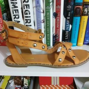 Check Yourself Flat Sandal (Tan)